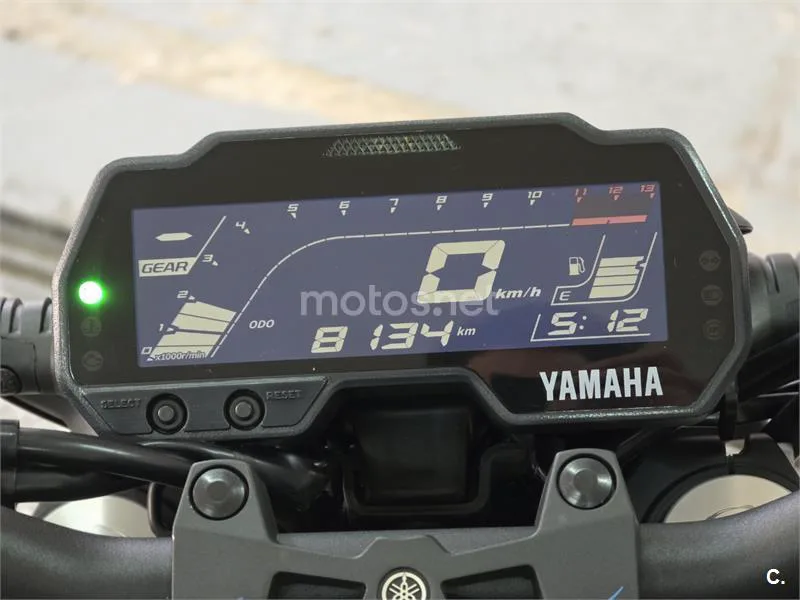 Yamaha MT-125 – Vista 8