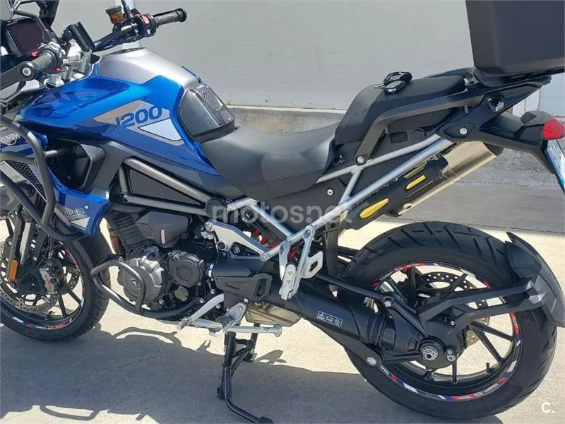 Triumph Tiger 1200 GT - Vista 3