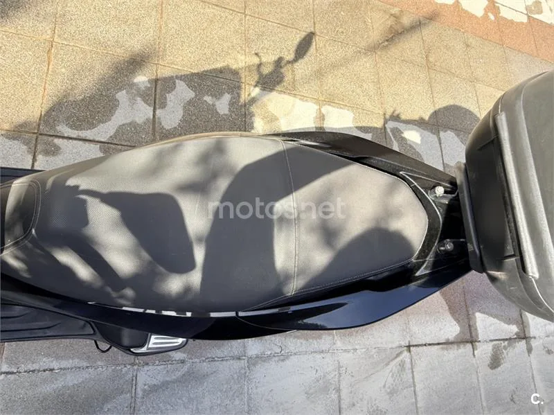 Honda PCX125 - Vista 9