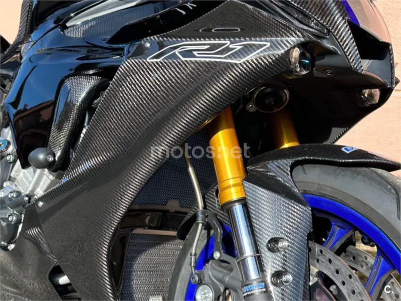 Yamaha R1 – Vista 5