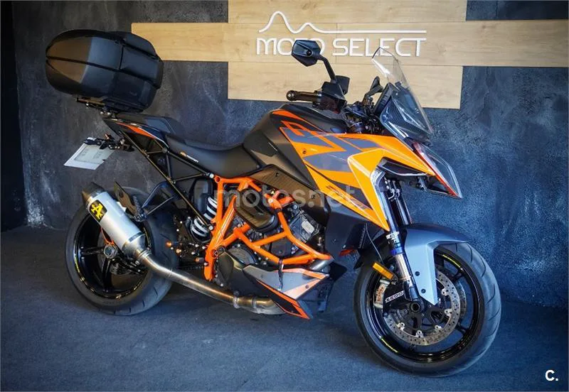 KTM 1290 Super Duke GT - Vista 3