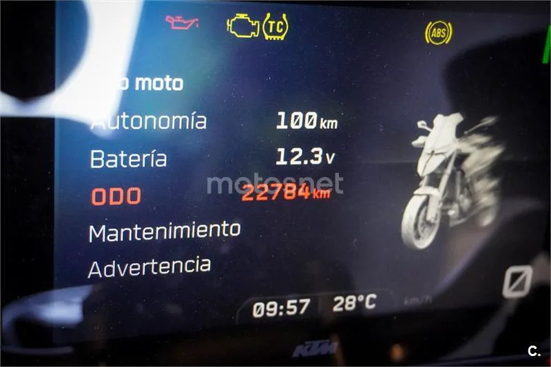 KTM 1290 Super Duke GT - Vista 27