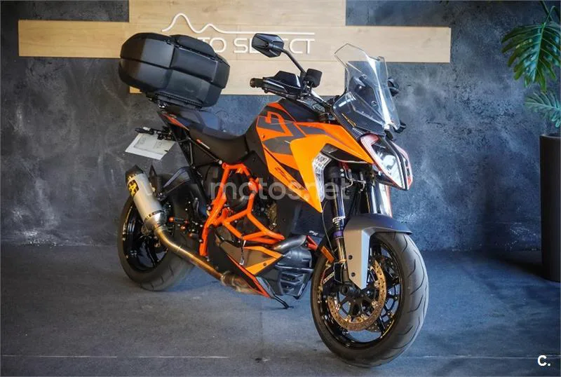 KTM 1290 Super Duke GT - Vista 8