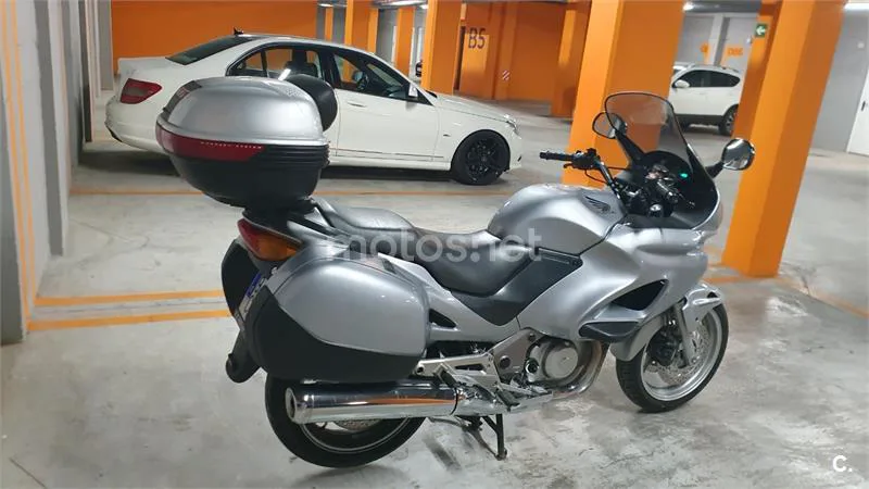Honda NT650V Deauville 3450 € 2003 Málaga - 2