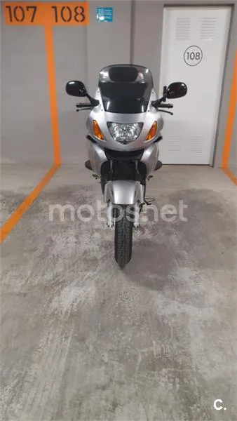 Honda NT650V Deauville - Vista 4