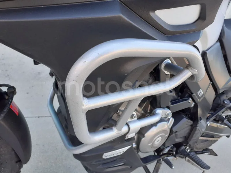 Suzuki V-Strom 650 - Vista 12