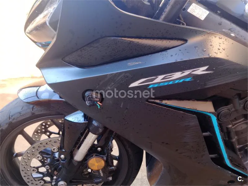 Honda CBR650R - Vista 8