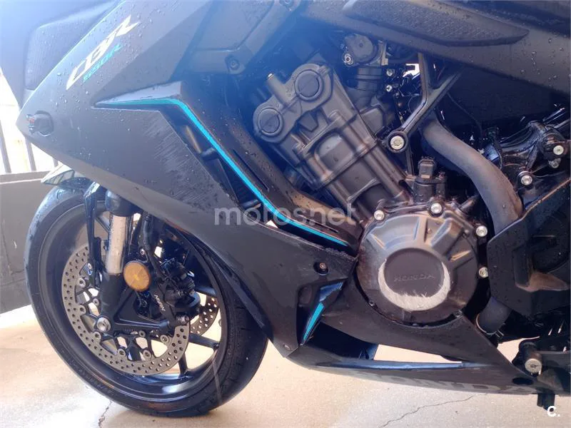 Honda CBR650R - Vista 9