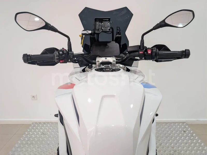 BMW S 1000 XR - Vista 13