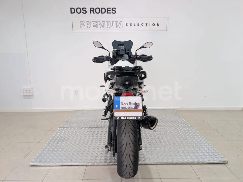 BMW S 1000 XR - Vista 8