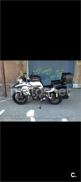 Benelli TRK 502 – Vista 4