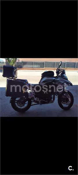 Benelli TRK 502 – Vista 5