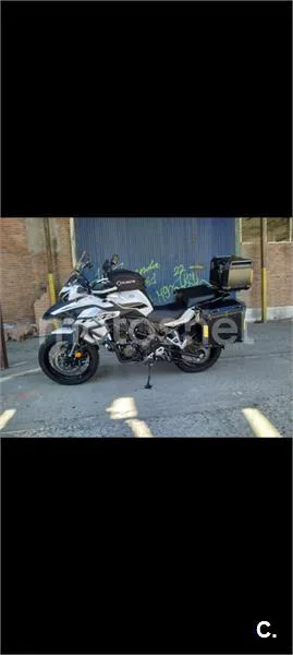 Benelli TRK 502 – Vista 7