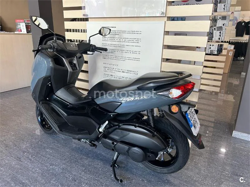 Yamaha NMAX – Vista 4