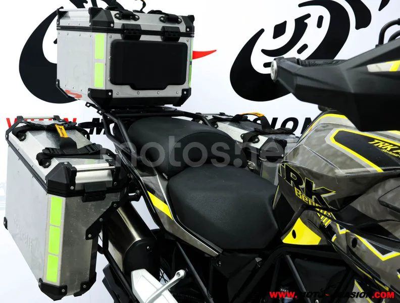 Benelli TRK 502 – Vista 11