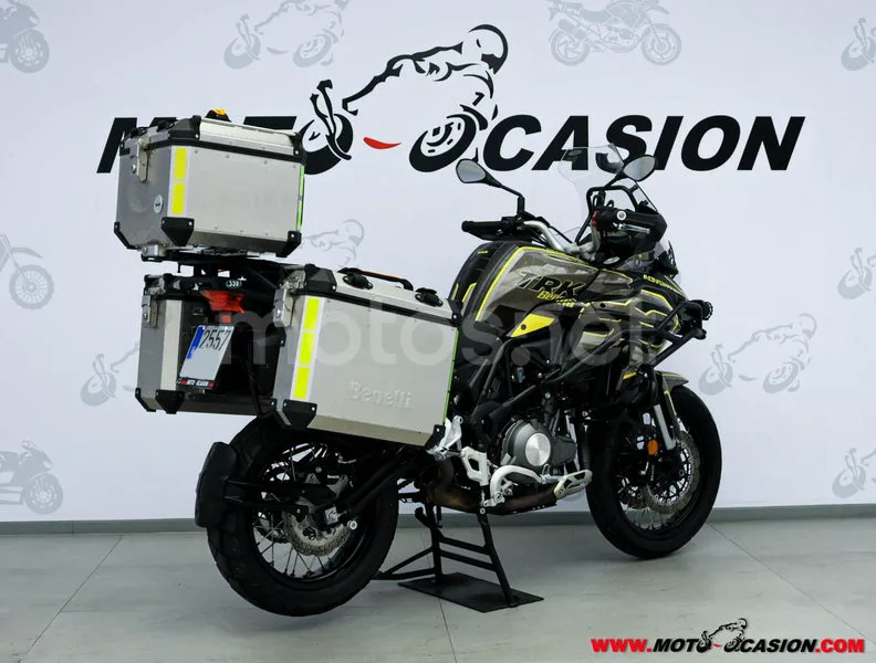 Benelli TRK 502 – Vista 3