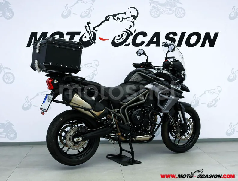 Triumph Tiger 800 - Vista 3