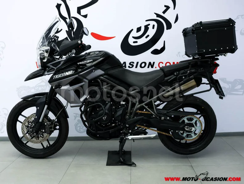 Triumph Tiger 800 - Vista 7