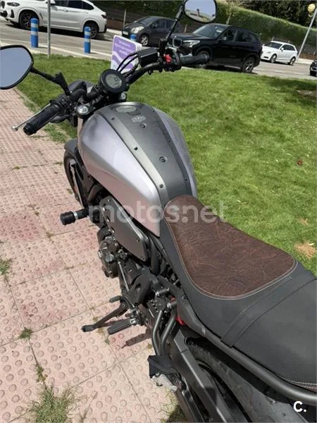 Yamaha XSR 700 – Vista 4
