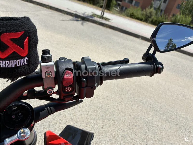 Ducati Streetfighter V4 – Vista 14