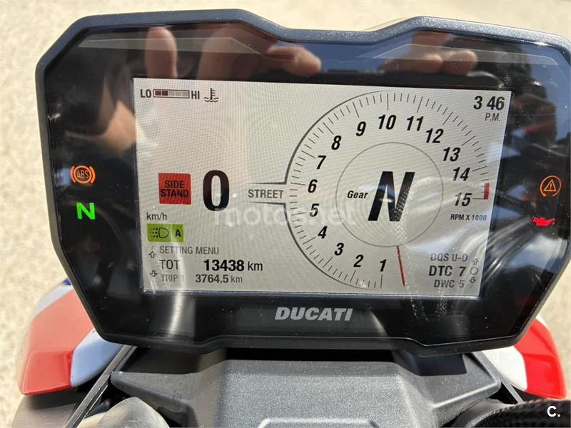 Ducati Streetfighter V4 – Vista 16