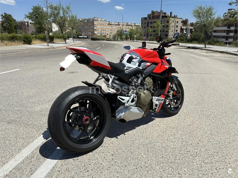Ducati Streetfighter V4 – Vista 3