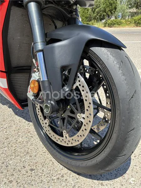 Ducati Streetfighter V4 – Vista 8