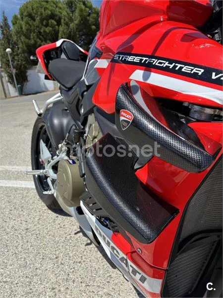 Ducati Streetfighter V4 – Vista 9