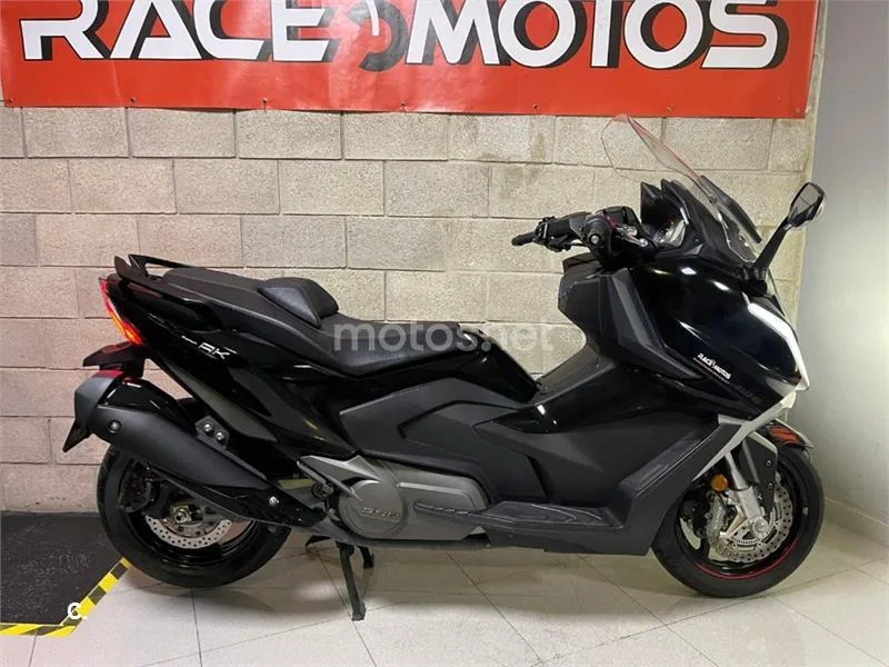 Kymco AK 550 8300 € 2024 Valencia - 1