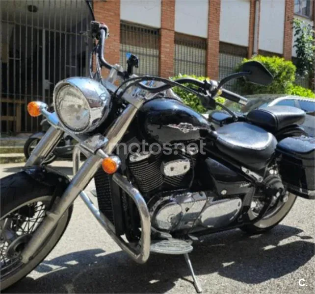 Suzuki Intruder C800 - Vista 6
