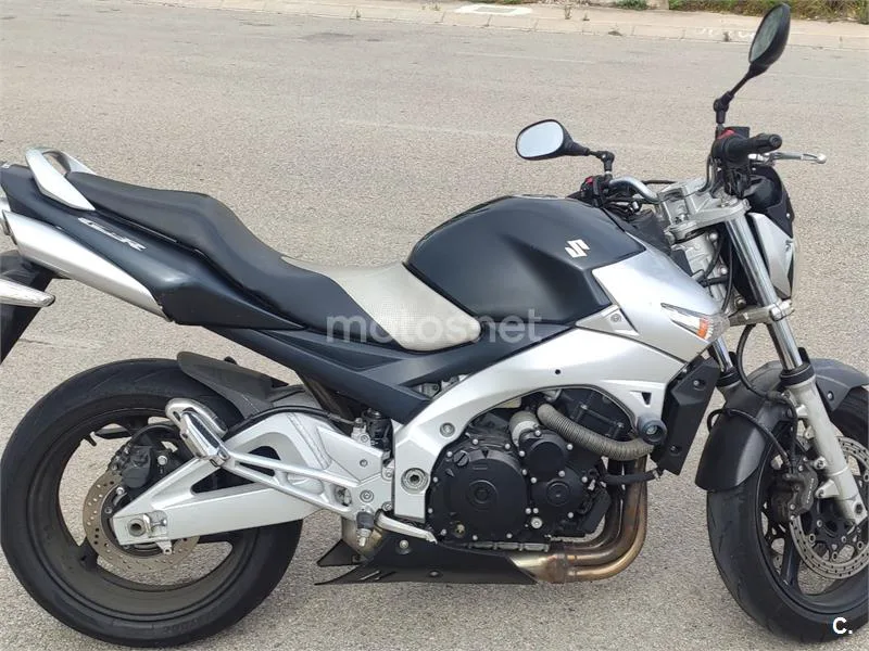 Suzuki GSR600 2700 € 2007 Valencia - 2