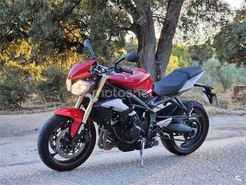 Triumph Street Triple 4700 € 2016 Madrid - 1