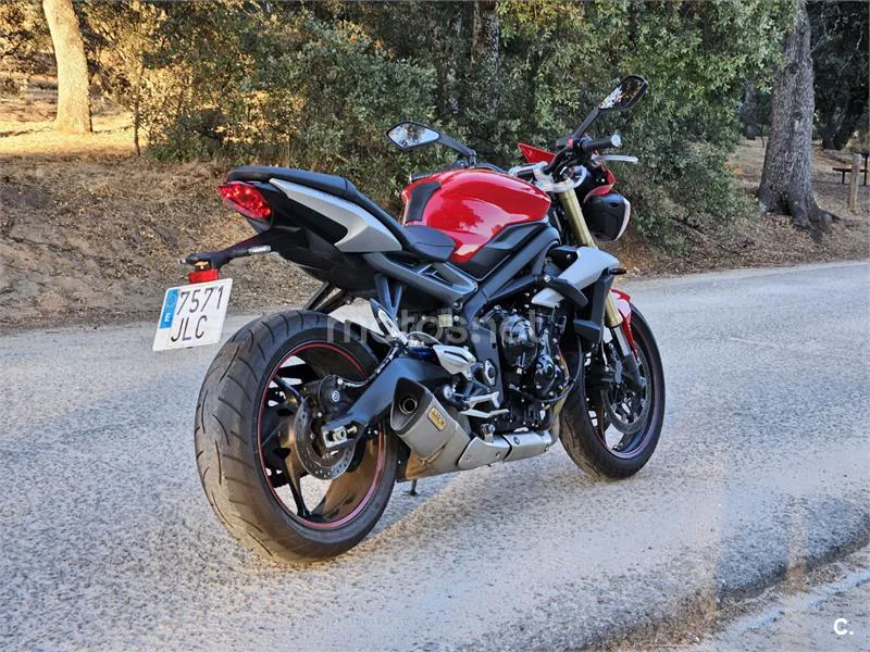 Triumph Street Triple - Vista 4