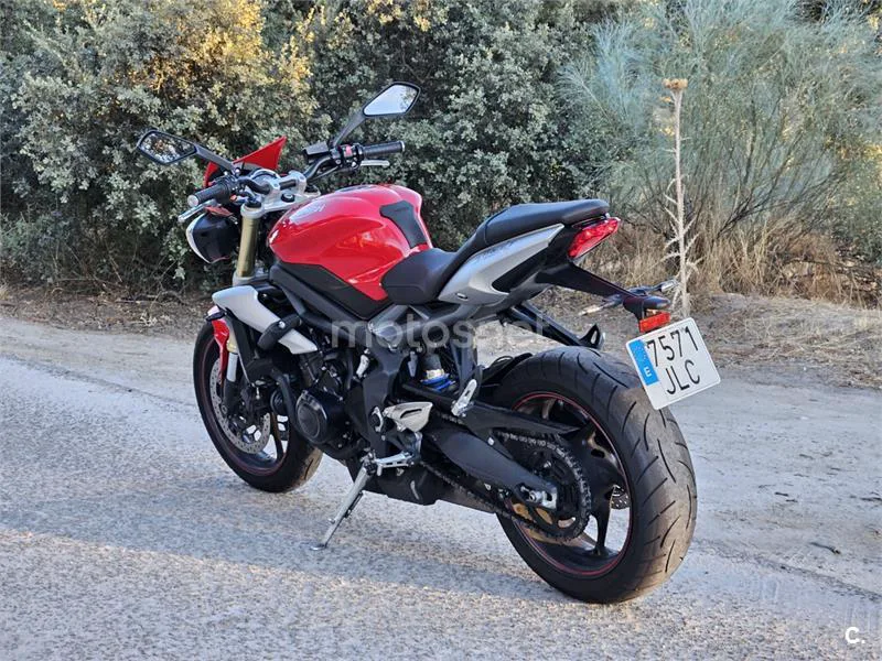 Triumph Street Triple - Vista 5