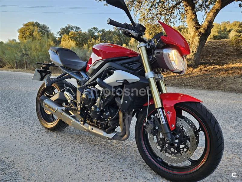 Triumph Street Triple - Vista 8