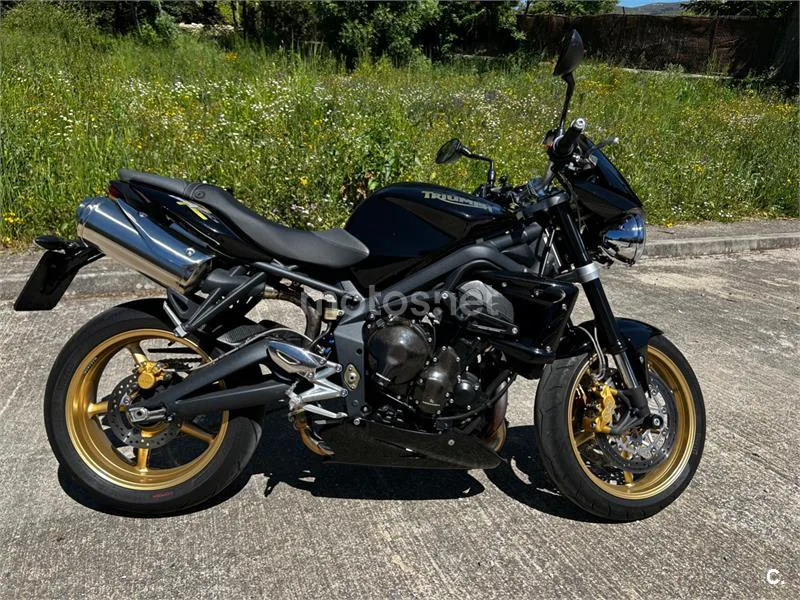 Triumph Street Triple R 6800 € 2009 Madrid - 2