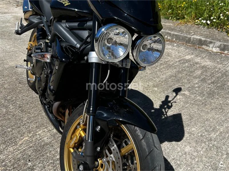 Triumph Street Triple R - Vista 6