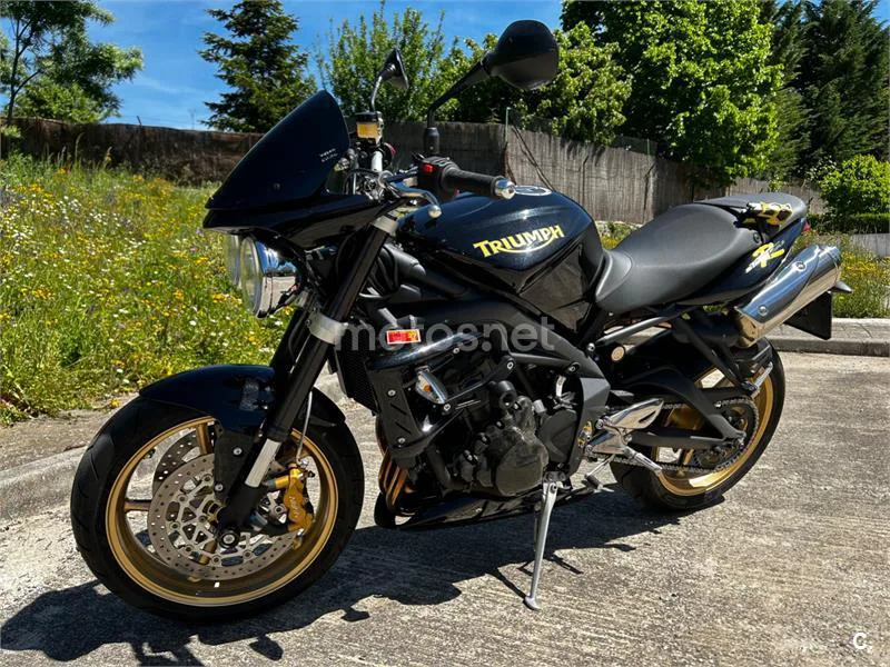 Triumph Street Triple R - Vista 7