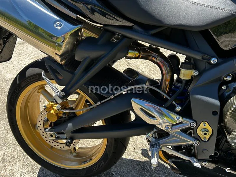 Triumph Street Triple R - Vista 10