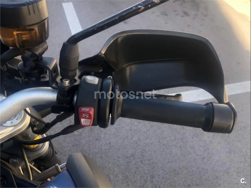 BMW F 800 R - Vista 3