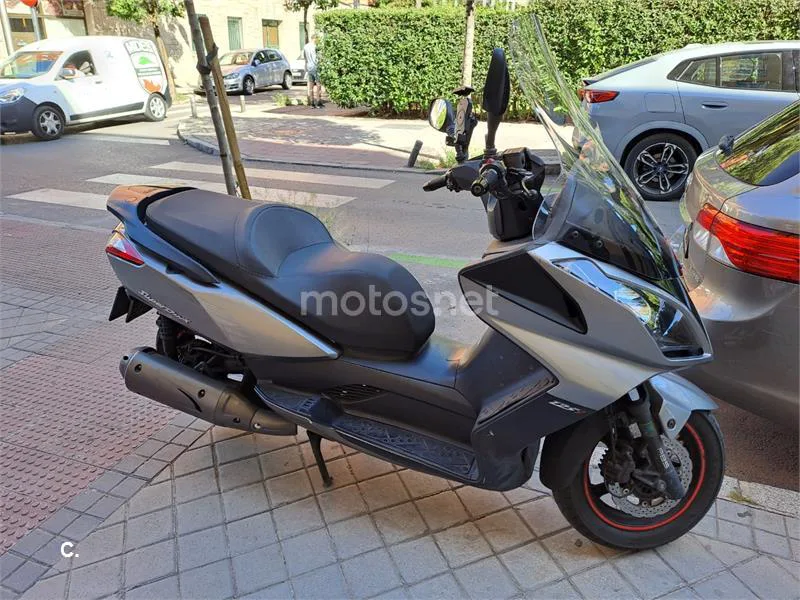 Kymco Super Dink 125 - Vista 3
