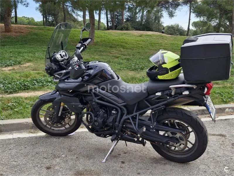 Triumph Tiger 800 3600 € 2013 Barcelona - 1