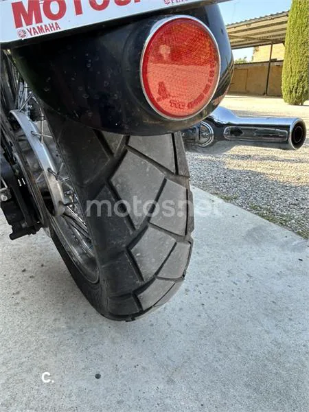 Triumph Bonneville T100 - Vista 8
