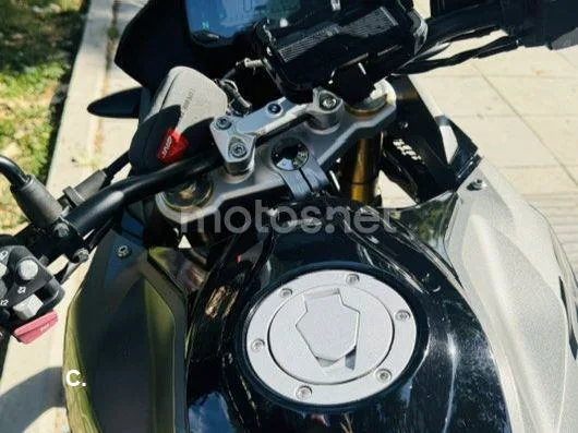 BMW G 310 GS - Vista 7