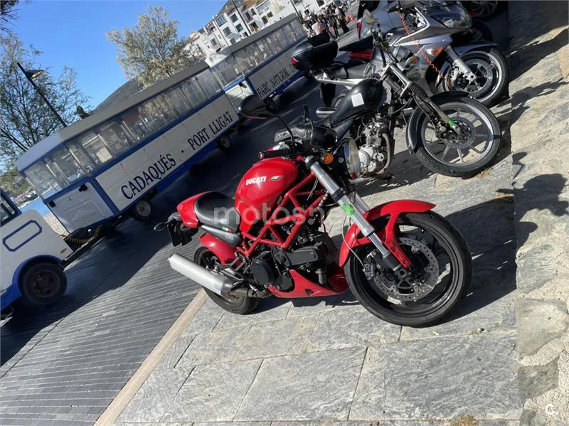 Ducati Monster 695 - Vista 8