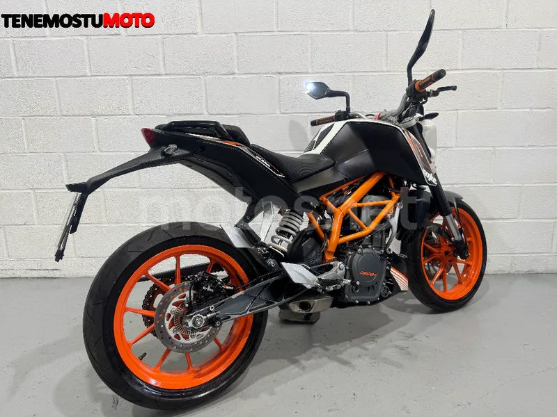 KTM 390 Duke - Vista 5