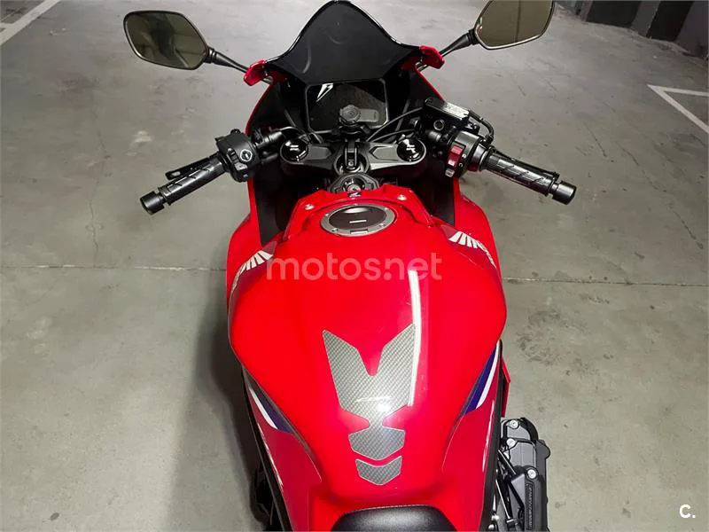 Honda CBR650R - Vista 6