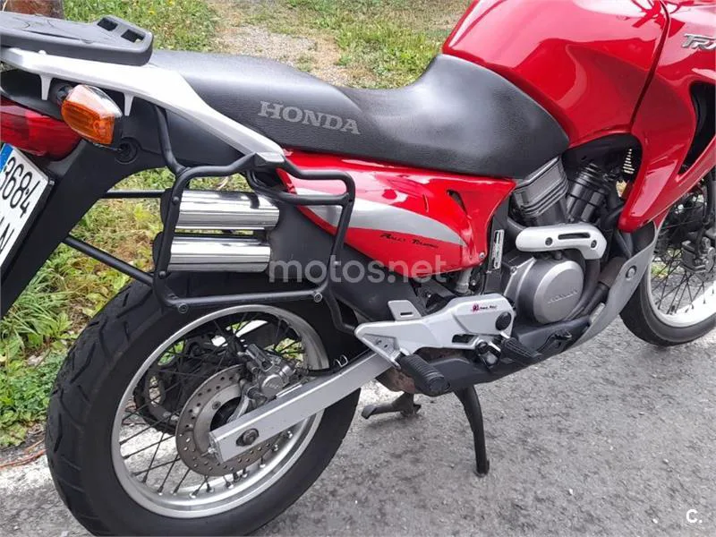 Honda XL650V Transalp - Vista 4