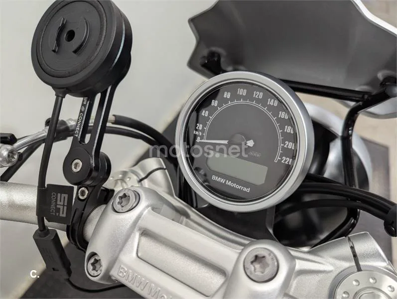 BMW R nineT - Vista 11
