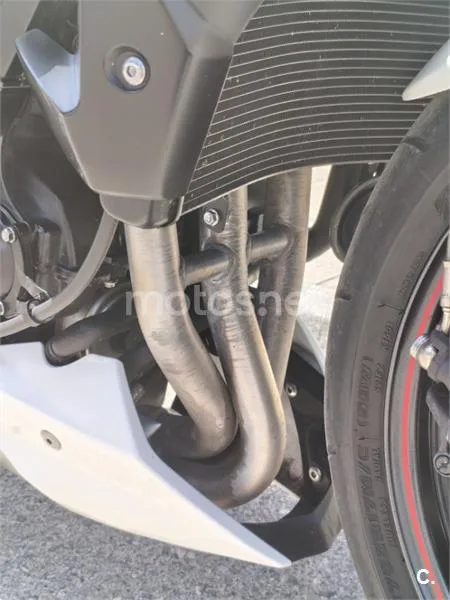 Triumph Street Triple - Vista 8